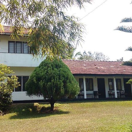 4 Seasons Guesthouse Hikkaduwa Εξωτερικό φωτογραφία