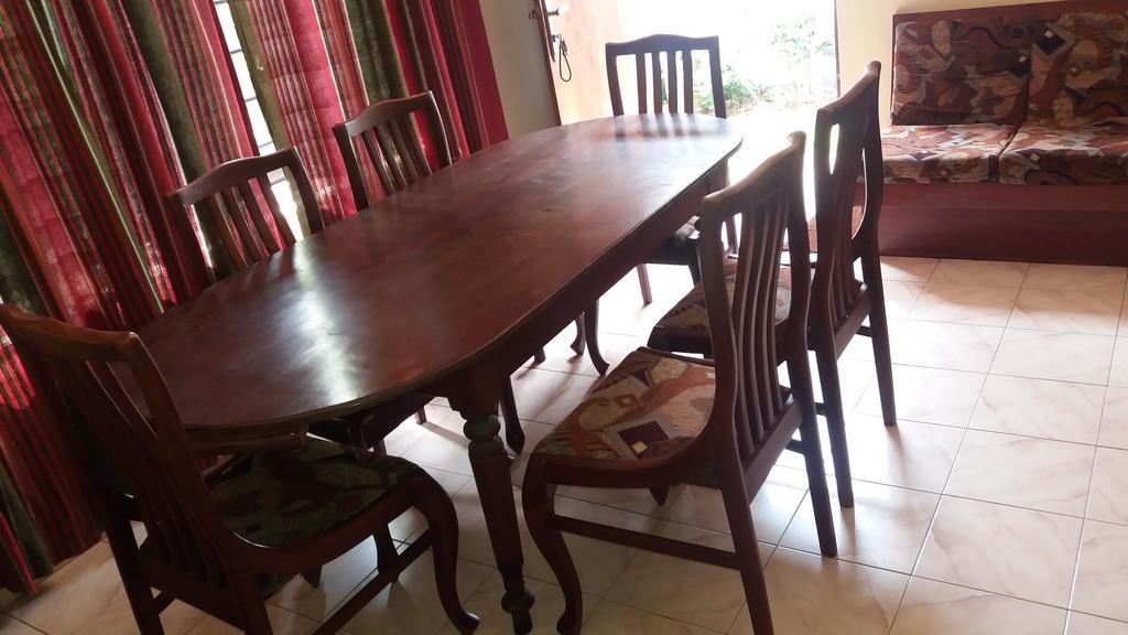4 Seasons Guesthouse Hikkaduwa Εξωτερικό φωτογραφία