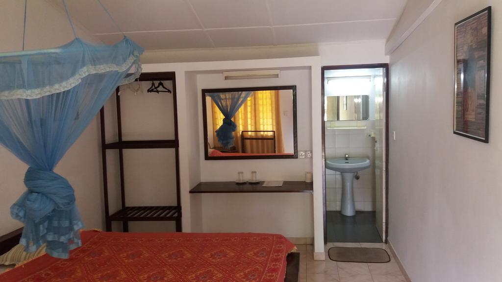 4 Seasons Guesthouse Hikkaduwa Εξωτερικό φωτογραφία